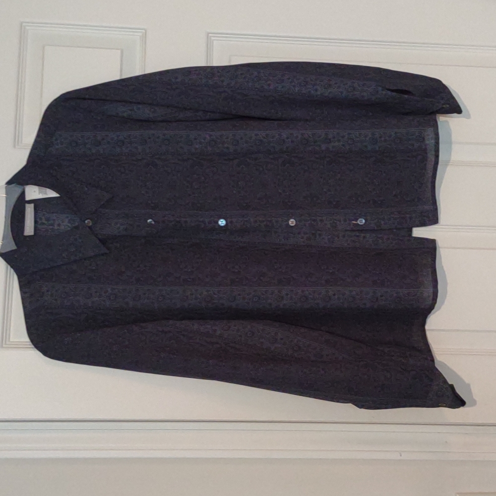 Liz Claiborne sheer black blouse in size XL